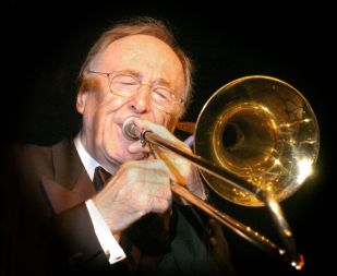 Chris Barber on stage 